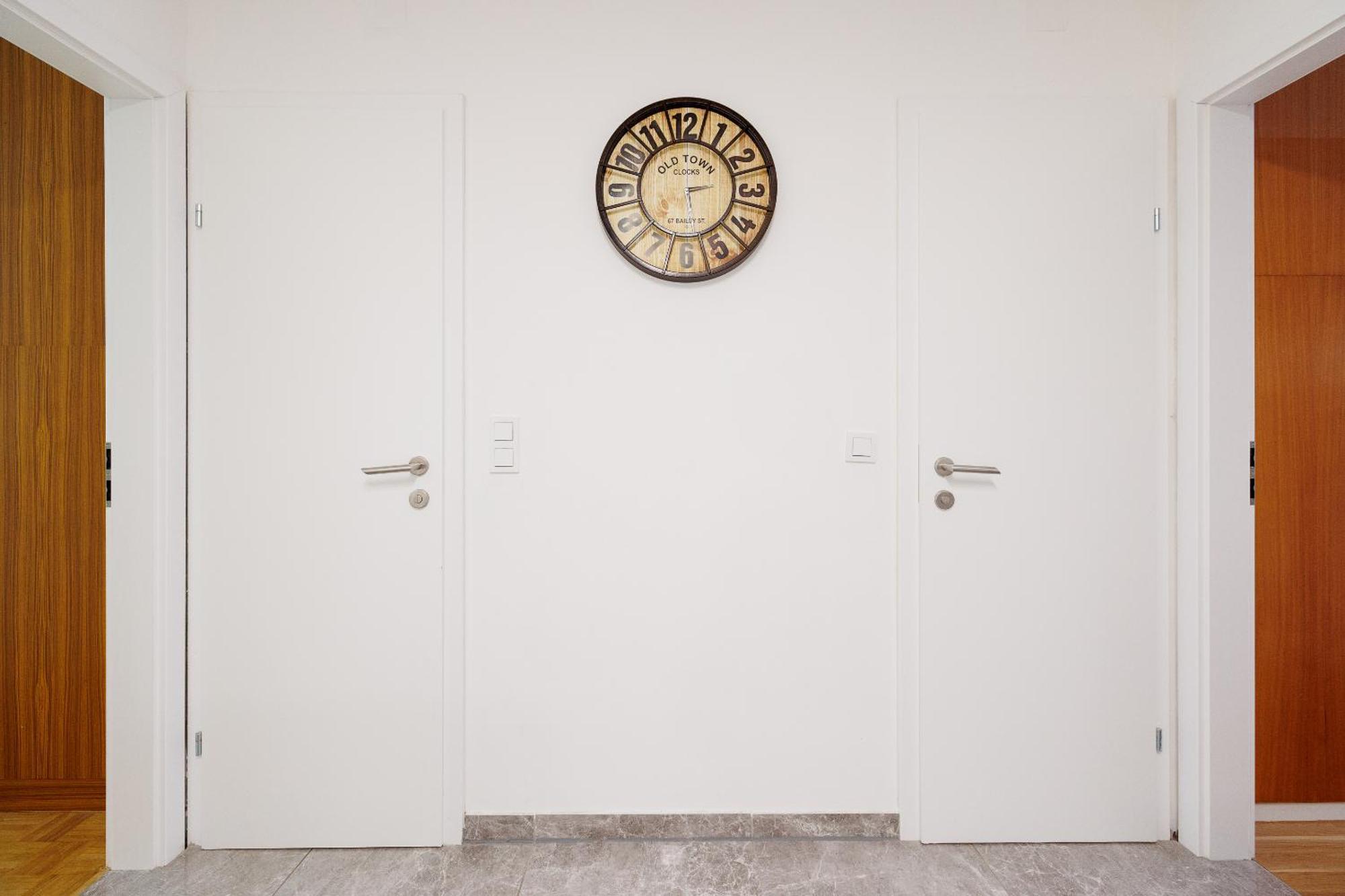 Apartment Neue Renovierte Und Möblierte Charmante Wohnung!!!