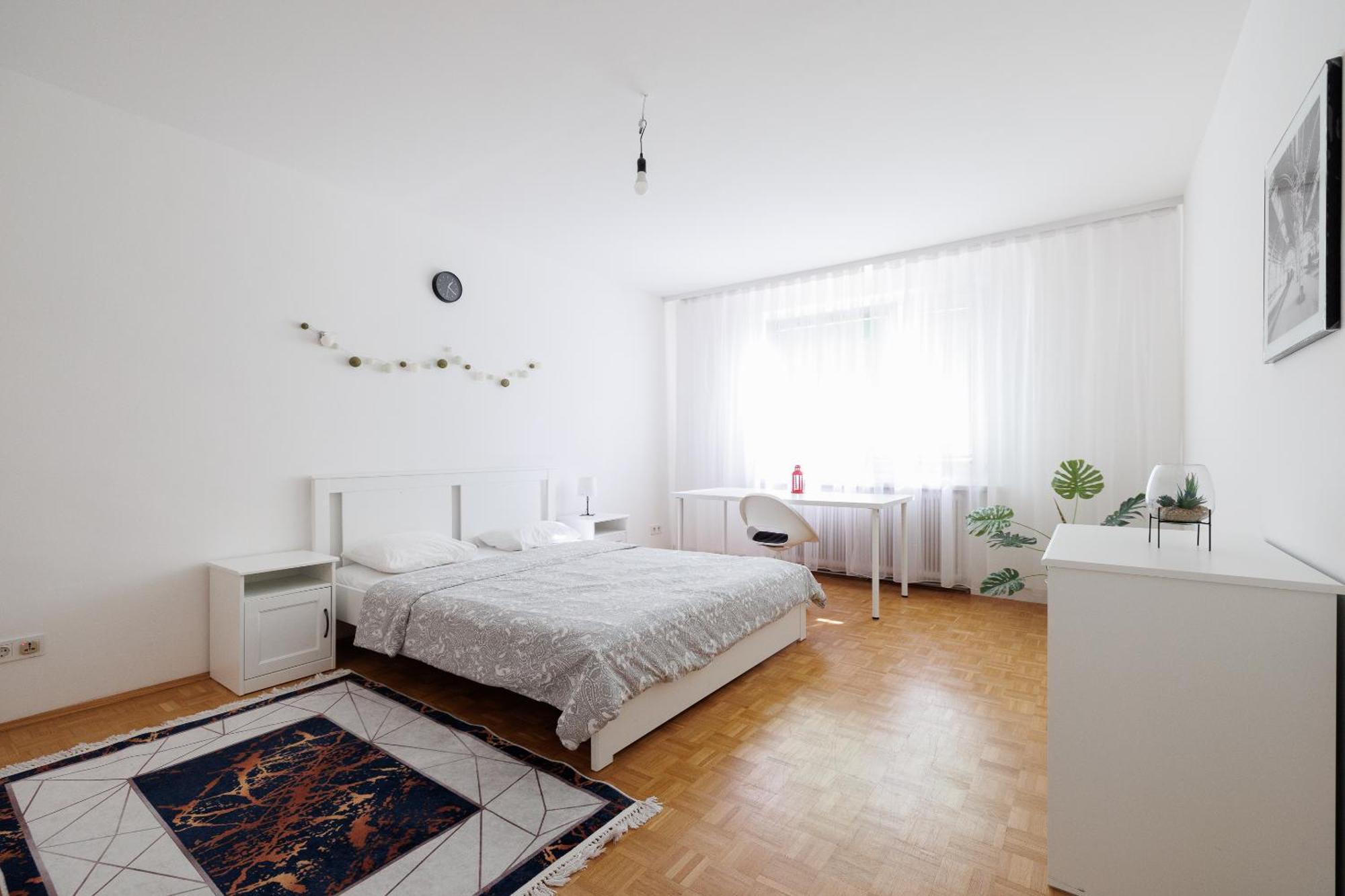 Cozy, Spacious And Charming 4 Bedrooms Apartament Appartement